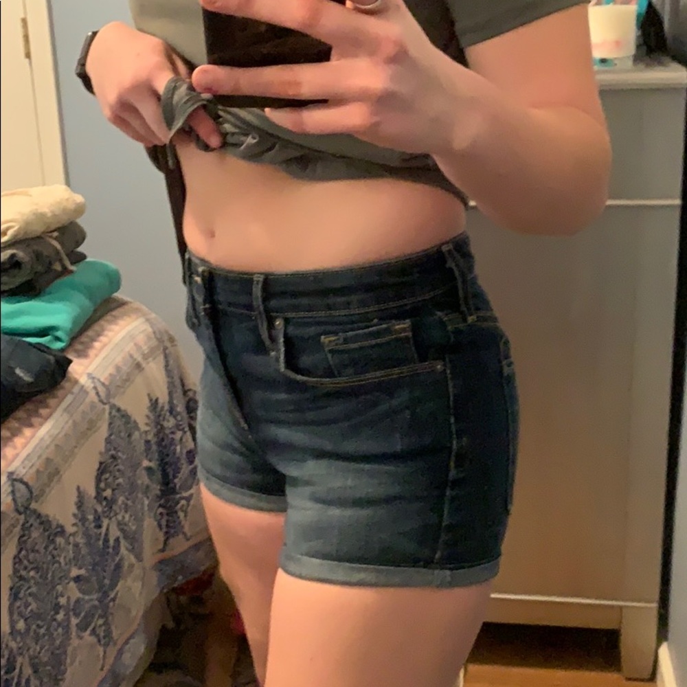 Target Shorts - Picture 2 of 3
